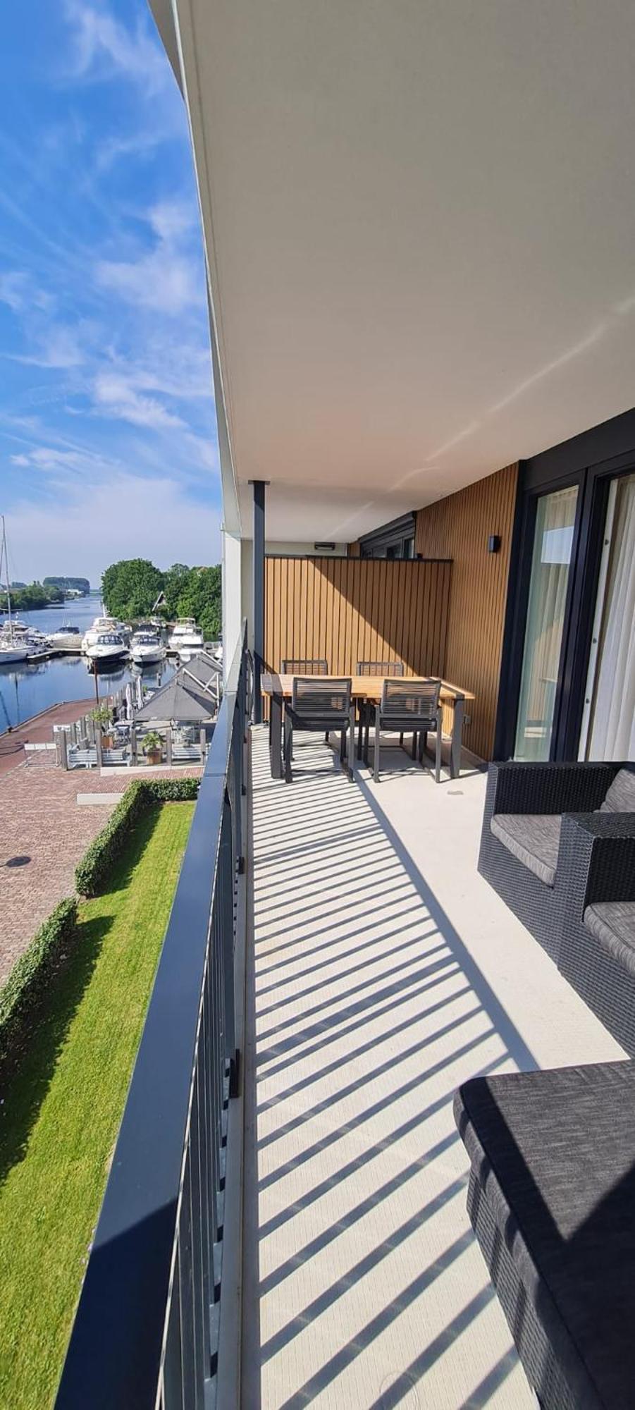 Luxe 4 Persoons Appartement In Residence Marina Kamperland 2C Extérieur photo